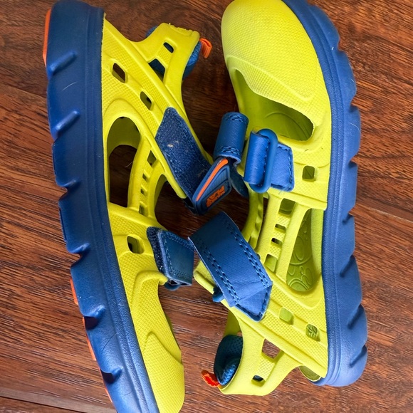 Stride Rite sandals - Picture 9 of 10